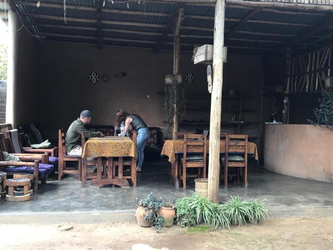 Om Hostel Bunyonyi Kabale 외부 사진
